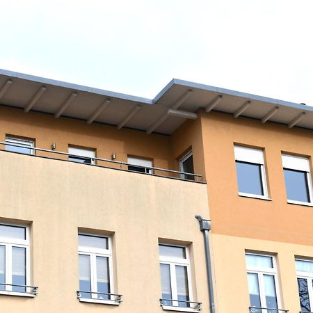 City-Dach-Apartment Mit Loggia - Balkon - Kamin Cottbus Bagian luar foto