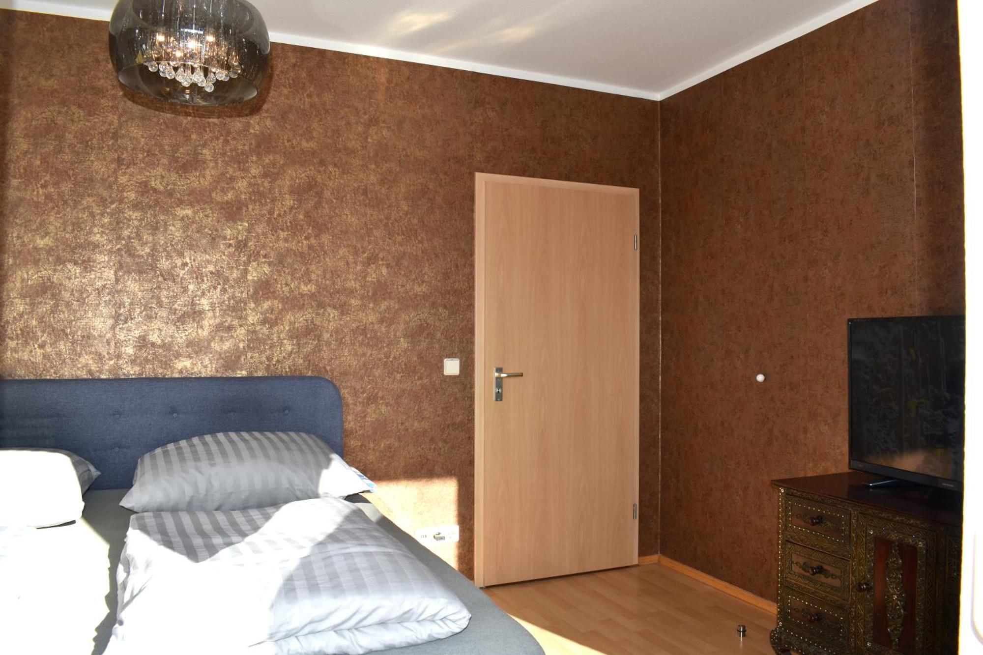 City-Dach-Apartment Mit Loggia - Balkon - Kamin Cottbus Bagian luar foto